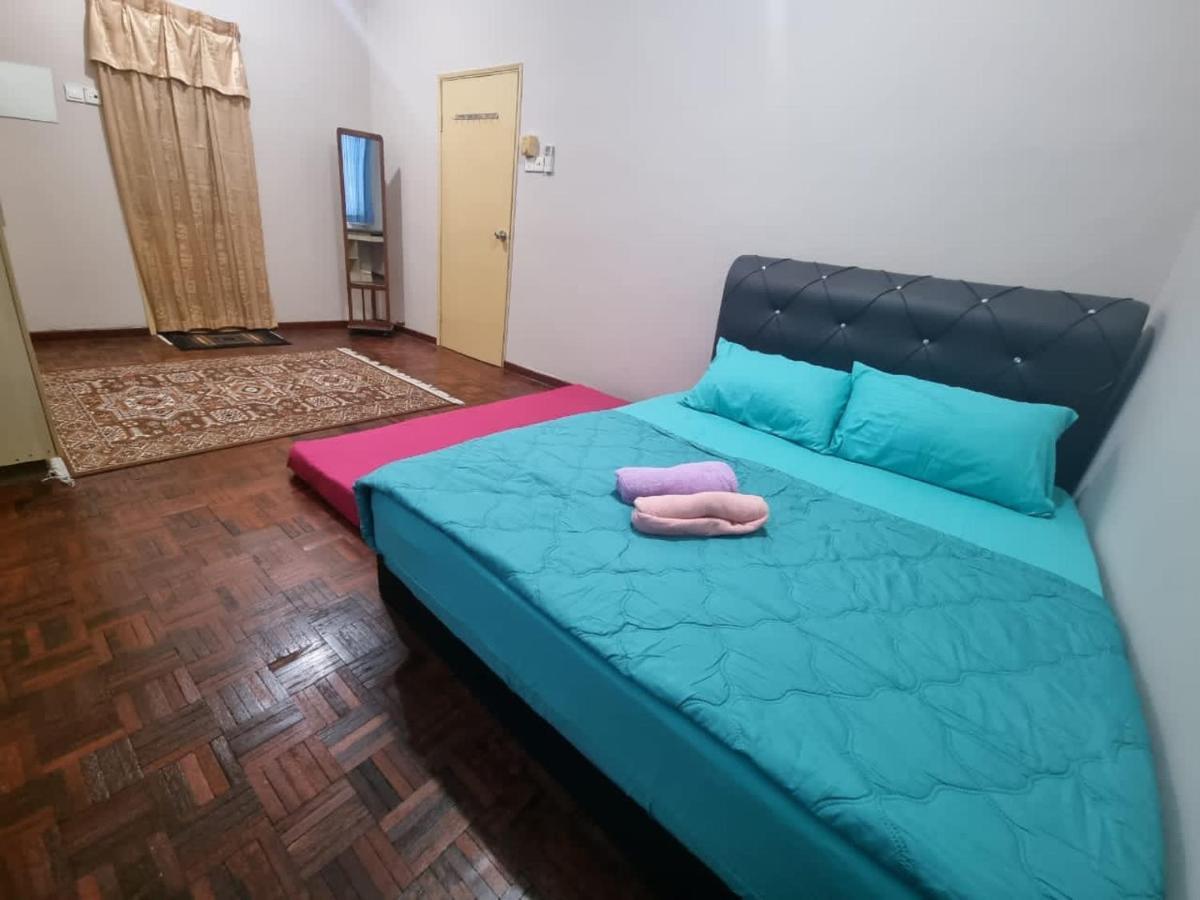 D’Lestari Homestay Seri Kembangan Extérieur photo